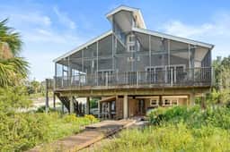 Secluded Palms - Charming Beachfront Cottage with private beach access on Indian Pass - Image 5