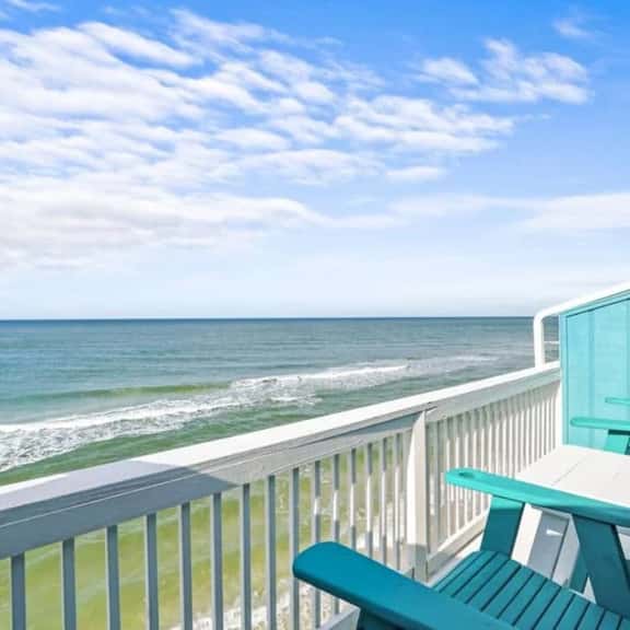 Sammy's Retreat/Beachfront/3 BR Dog Friendly, Cape San Blas, FL. - Image 1